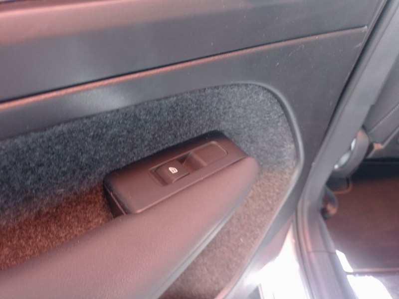 Recambio de mando elevalunas trasero izquierdo para volvo xc40 (536) t2 referencia OEM IAM   