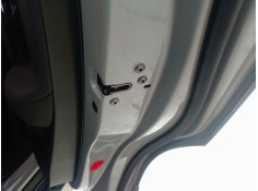 CERRADURA PUERTA TRASERA DERECHA 