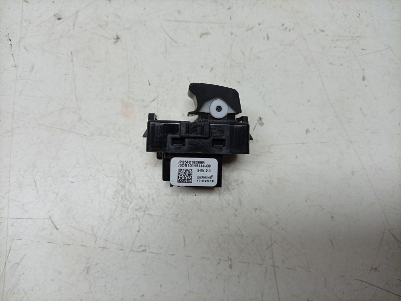 Recambio de mando elevalunas trasero izquierdo para renault captur ii (hf_) 1.0 tce 90 eco-g (hfm6) referencia OEM IAM  25421838