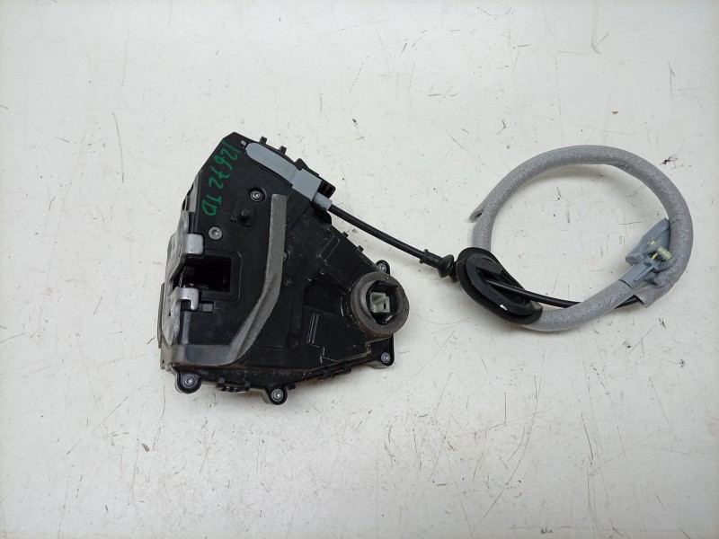 Recambio de cerradura puerta trasera derecha para renault captur ii (hf_) 1.0 tce 90 eco-g (hfm6) referencia OEM IAM  825021122R