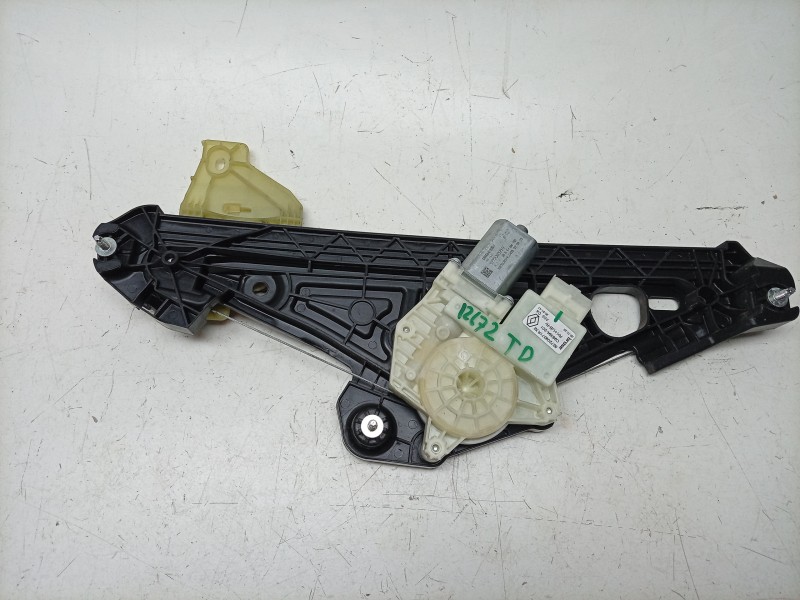 Recambio de elevalunas trasero derecho para renault captur ii (hf_) 1.0 tce 90 eco-g (hfm6) referencia OEM IAM  827209371R 