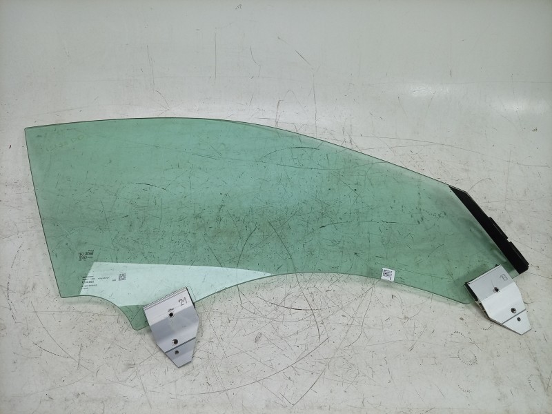 Recambio de luna delantera derecha para porsche taycan (y1a) 4s referencia OEM IAM  9J1845020B 