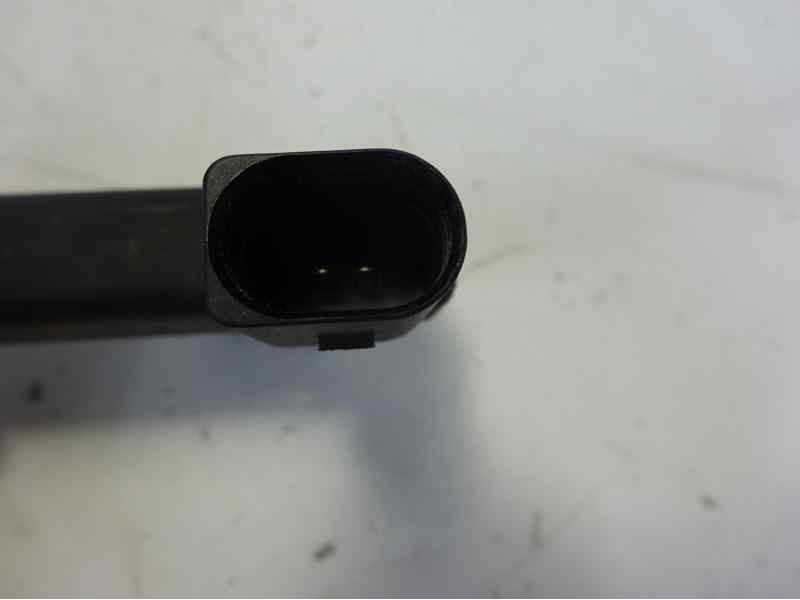 Recambio de antena para volkswagen touareg (7la) tdi v10 referencia OEM IAM 32D0909133E  