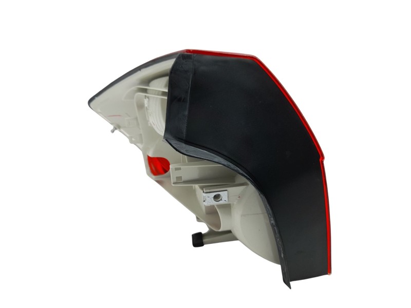 Recambio de piloto trasero derecho para audi a4 berlina (8e) referencia OEM IAM  8E5945218 103F02081770/16120732/2030532/AD02041