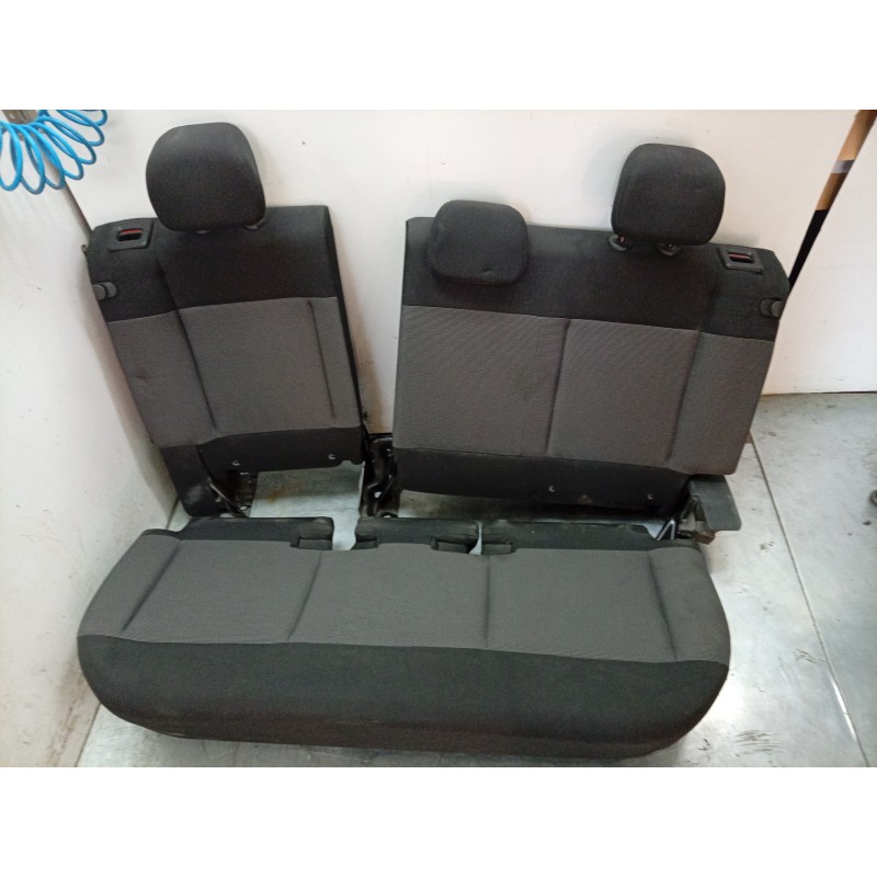 Recambio de asientos traseros para citroën c3 aircross ii (2r_, 2c_) 1.5 bluehdi 110 referencia OEM IAM  9811378480 
