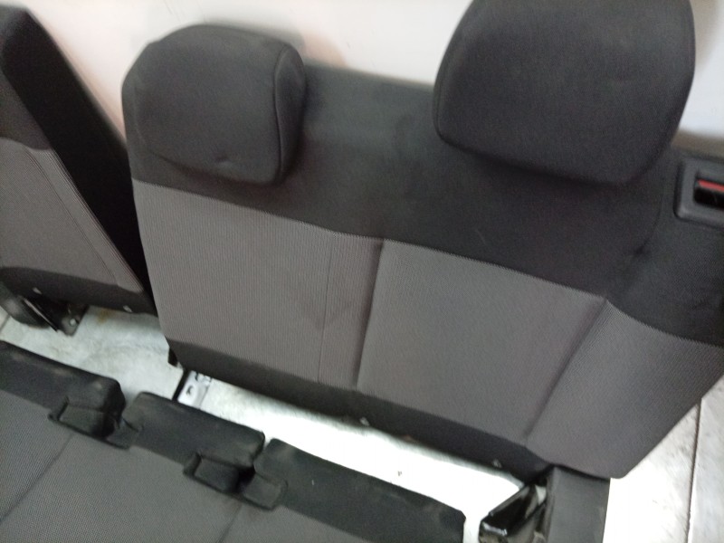 Recambio de asientos traseros para citroën c3 aircross ii (2r_, 2c_) 1.5 bluehdi 110 referencia OEM IAM  9811378480 