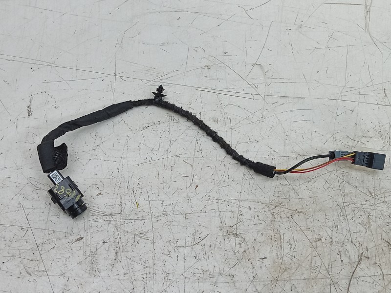 Recambio de camara vision trasera para skoda rapid spaceback (nh1) 1.4 tdi referencia OEM IAM  5JA980121A 