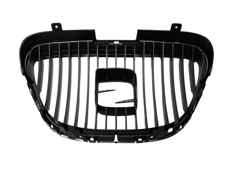 Recambio de rejilla delantera para seat leon (1p1) referencia OEM IAM  5P08536519B9 107212105/ST3202001