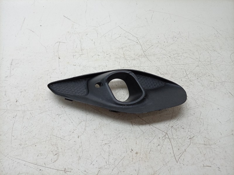 Recambio de moldura para opel corsa f (p2jo) 1.2 (68) referencia OEM IAM  9830241080 