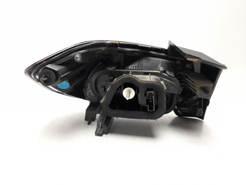 Recambio de piloto trasero derecho para opel corsa f (p2jo) 1.2 (68) referencia OEM IAM  9829317280 103F16720770/16531522/232050