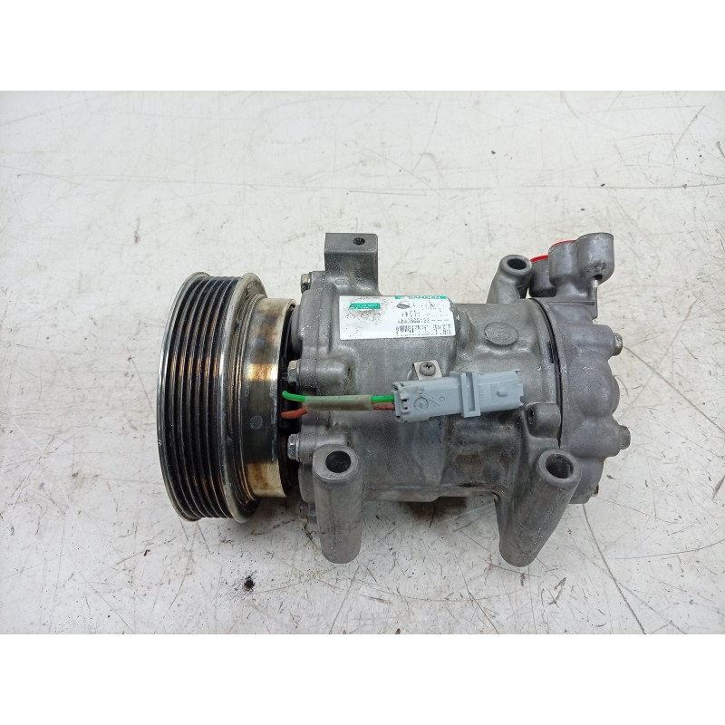 Recambio de compresor aire acondicionado para renault clio iii (br0/1, cr0/1) 1.5 dci (br17, cr17) referencia OEM IAM  820065125