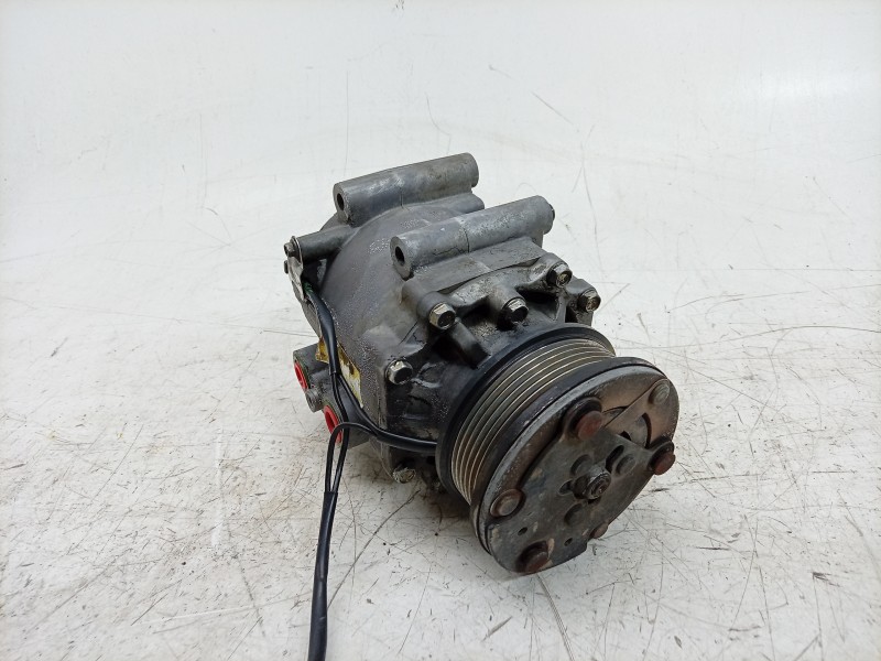 Recambio de compresor aire acondicionado para ford mondeo iii (b5y) 2.0 16v referencia OEM IAM  1S7H19D629EA CAF630127HQ/3084006