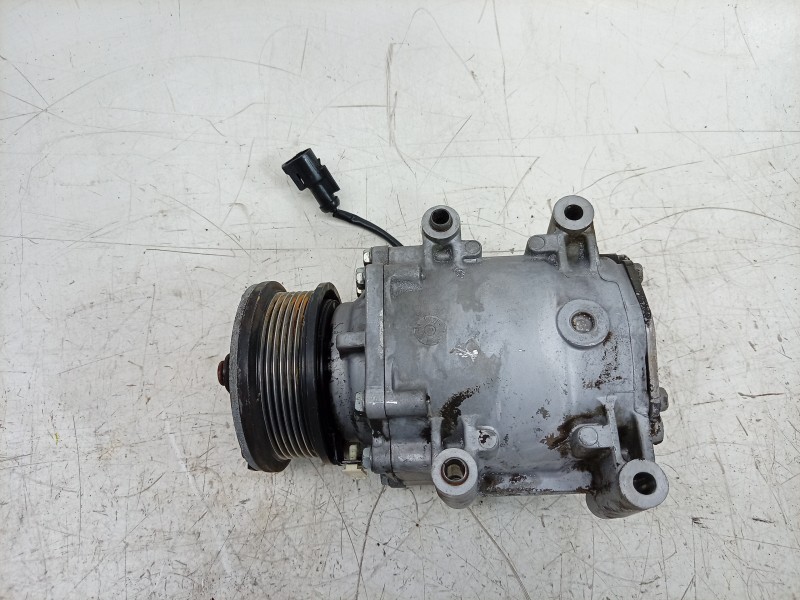 Recambio de compresor aire acondicionado para ford mondeo iii (b5y) 2.0 16v referencia OEM IAM  1S7H19D629EA CAF630127HQ/3084006