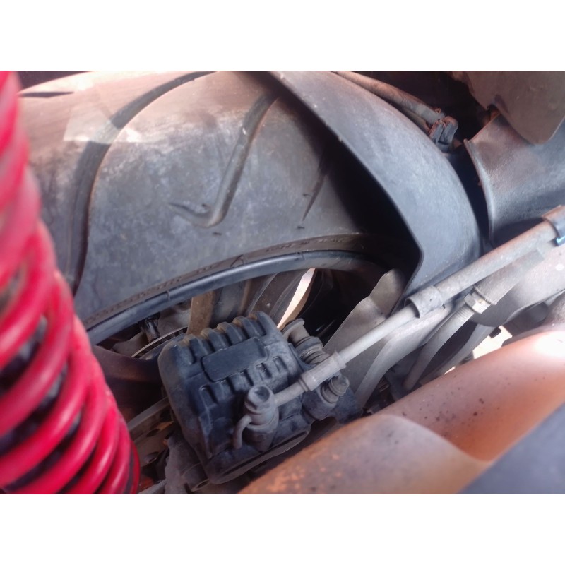 Recambio de pinza de freno trasera derecha para piaggio mp3 mp3 300 hpe (td2, ta2) referencia OEM IAM   