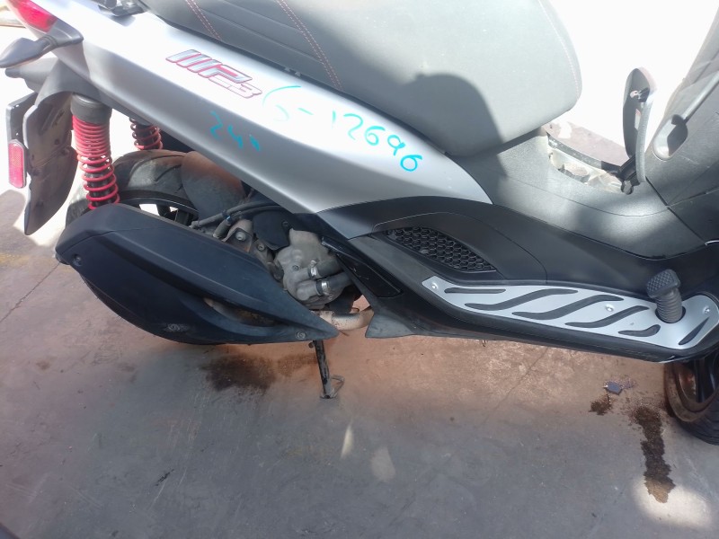 Recambio de abs para piaggio mp3 mp3 300 hpe (td2, ta2) referencia OEM IAM   