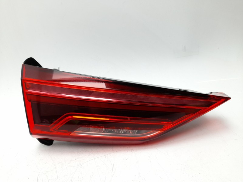 Recambio de piloto trasero izquierdo interior para audi q3 sportback (f3n) 35 tdi referencia OEM IAM  83A945093C 