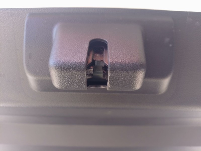 Recambio de cerradura maletero / porton para renault 5 e-tech 150 referencia OEM IAM   