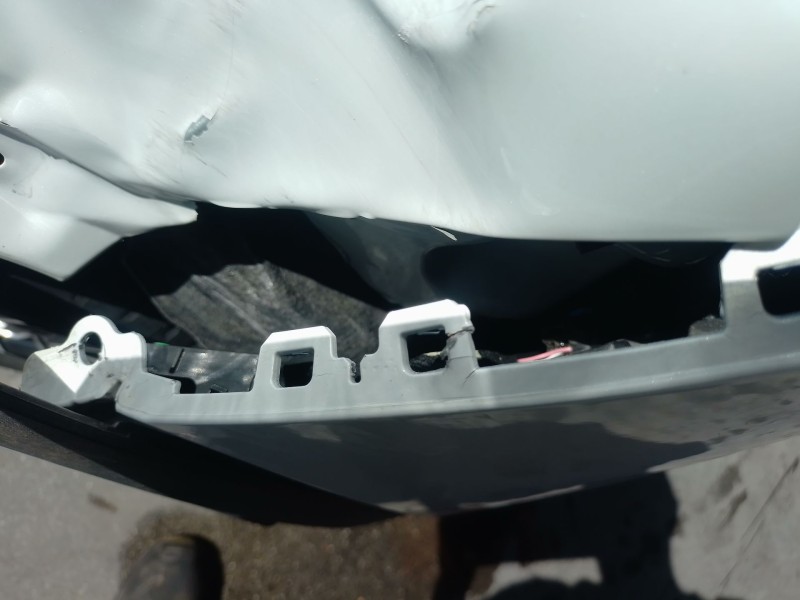 Recambio de paragolpes trasero para renault 5 e-tech 150 referencia OEM IAM   