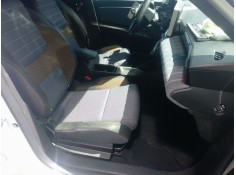 ASIENTO DELANTERO DERECHO 