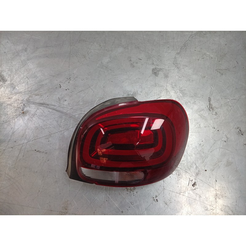 Recambio de piloto trasero derecho para citroën c3 iii (sx) 1.5 bluehdi 100 (sxyhyp, sxyhtu) referencia OEM IAM  9812257480 103F
