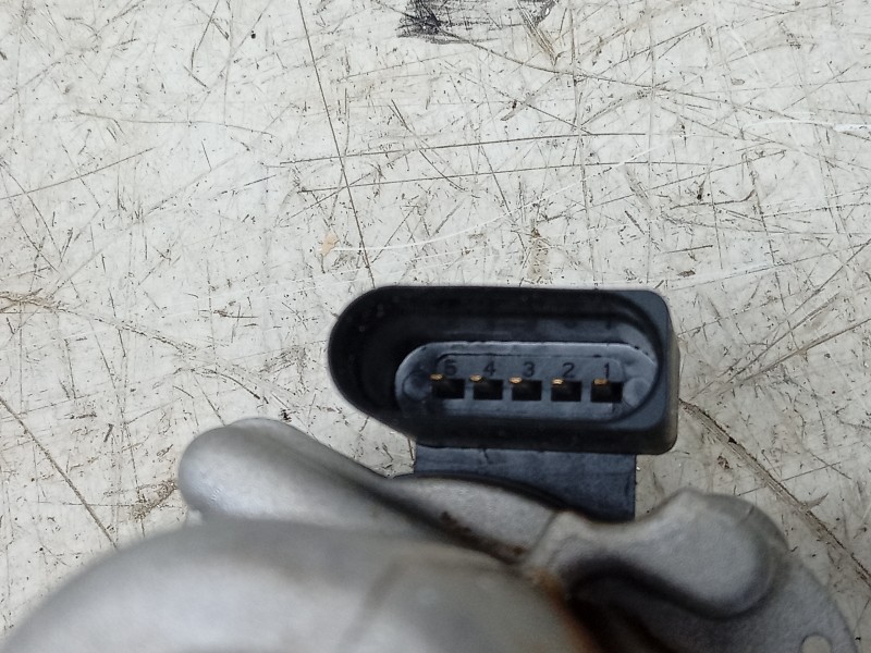 Recambio de caja mariposa para audi q3 sportback (f3n) 35 tdi referencia OEM IAM  05L128063E 
