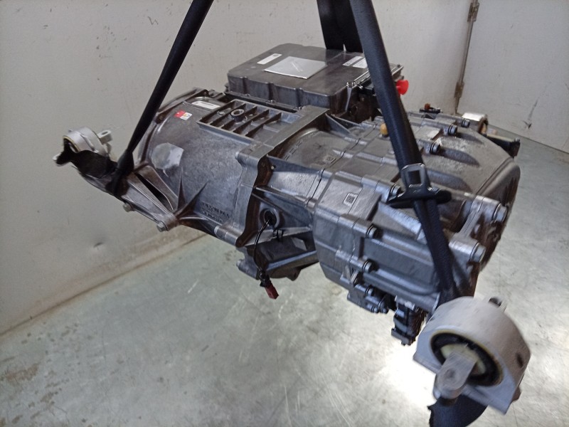 Recambio de motor completo para porsche taycan (y1a) 4s referencia OEM IAM  OEG901104A 