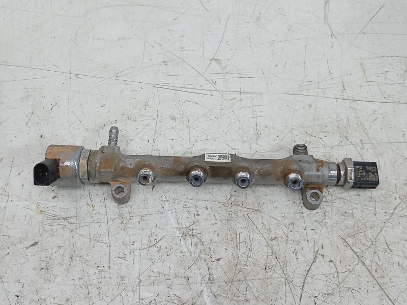Recambio de rampa inyectora para audi q3 sportback (f3n) 35 tdi referencia OEM IAM 04L130764E 05L130089C SNF210X37VW