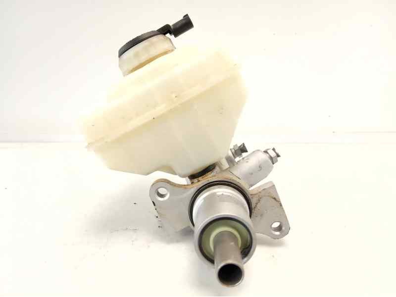 Recambio de bomba freno para land rover discovery 4 tdv6 se referencia OEM IAM   