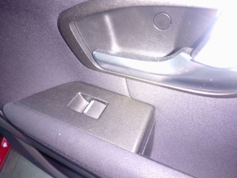 Recambio de mando elevalunas trasero derecho para land rover range rover evoque (l538) 2.0 d referencia OEM IAM   