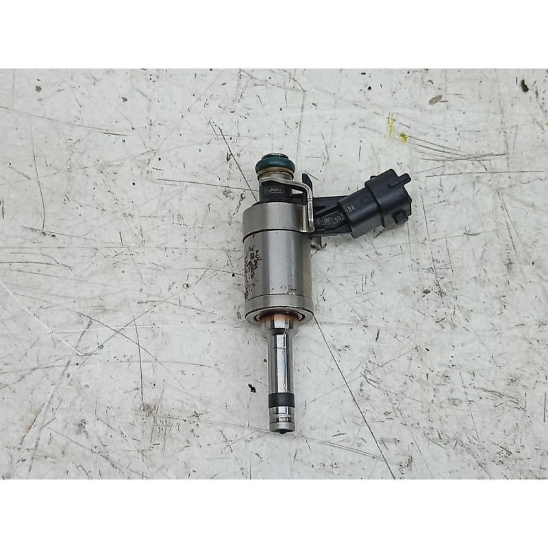 Recambio de inyector para land rover range rover evoque (l538) 2.0 4x4 referencia OEM IAM 0261500147 BB5E9F593BA 