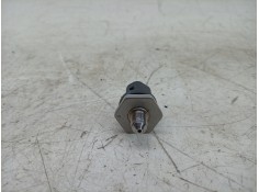 Recambio de sensor de presión del combustible para land rover range rover evoque (l538) 2.0 4x4 referencia OEM IAM 0261545064 AC 2