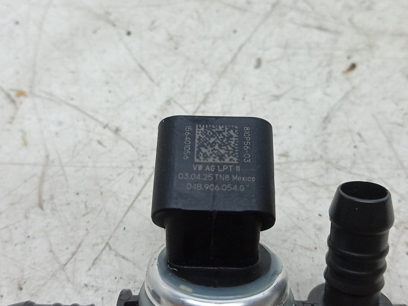Recambio de sensor para audi q3 sportback (f3n) 35 tdi referencia OEM IAM  04B906054G SNF830M37VW