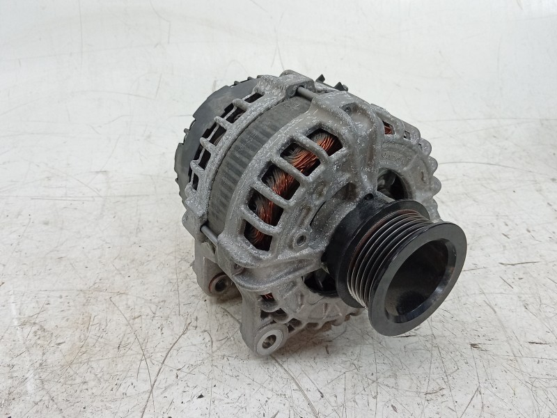 Recambio de alternador para volvo v60 ii cross country (227) d4 awd referencia OEM IAM  30659580 ALF001501HQ/RGF630201BS