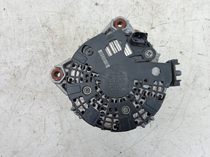 Recambio de alternador para volvo v60 ii cross country (227) d4 awd referencia OEM IAM  30659580 ALF001501HQ/RGF630201BS