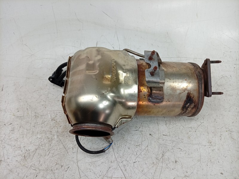 Recambio de filtro de particulas para volvo v60 ii cross country (227) d4 awd referencia OEM IAM 36003380 31422369 