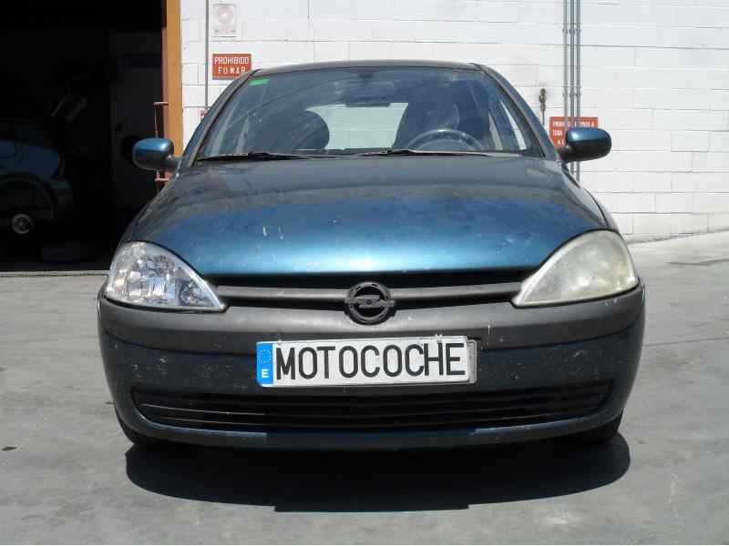 opel corsa c del año 2000