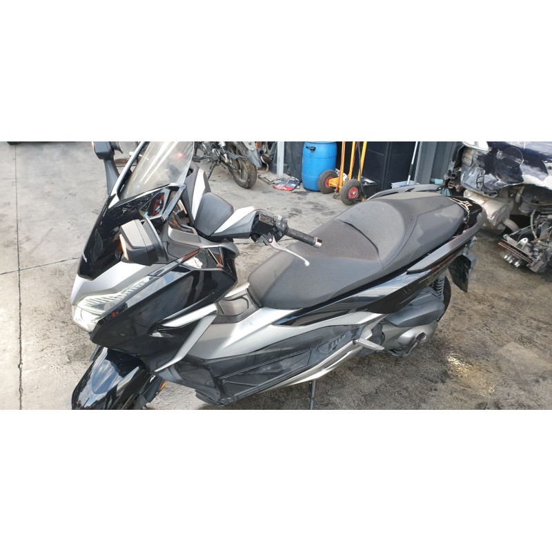 Recambio de deposito combustible para honda nss 300 forza nss 300 forza deluxe referencia OEM IAM 17510K0BT00  