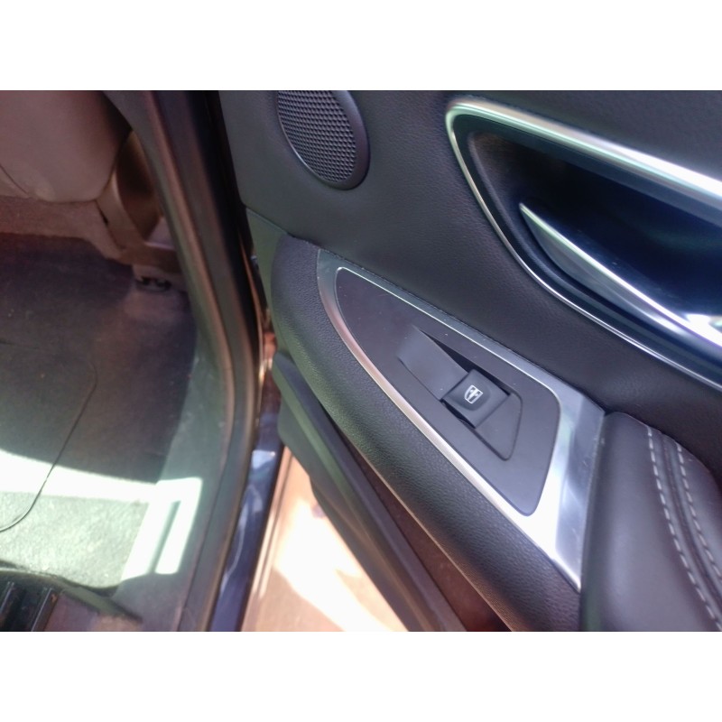 Recambio de mando elevalunas trasero derecho para renault espace v (jr_) 1.6 dci 160 referencia OEM IAM   