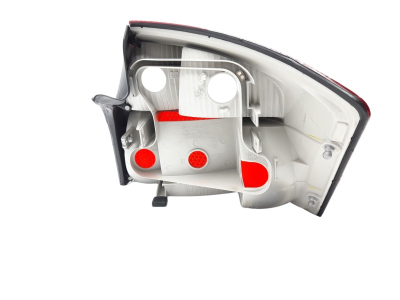 Recambio de piloto trasero izquierdo para audi a4 berlina (8e) referencia OEM IAM  8E5945217 103F02081771/16120731/2030531/AD020