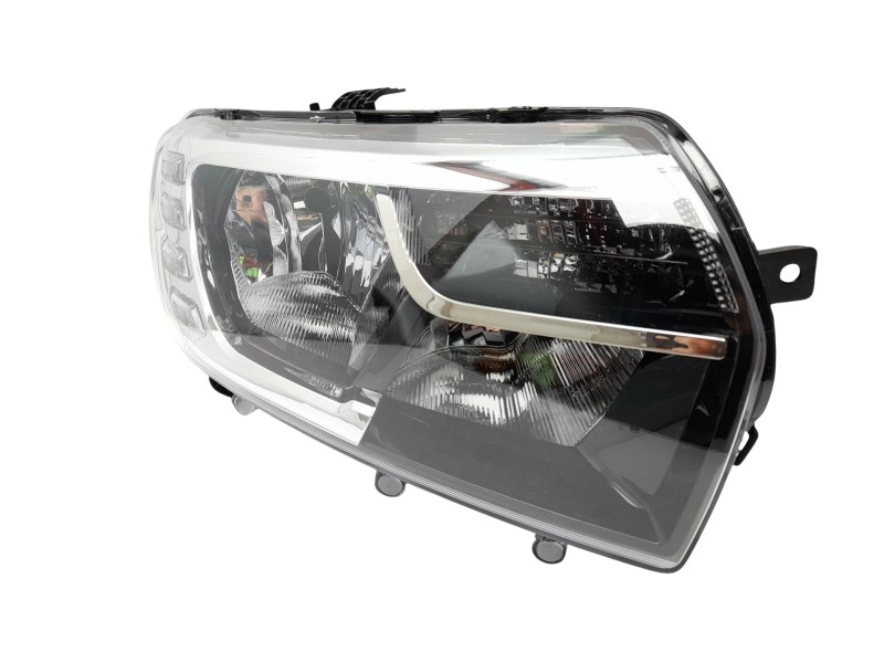 Recambio de faro derecho para dacia sandero referencia OEM IAM  260105925R 10108570005/11250132/5540042/5700042/DA2284913
