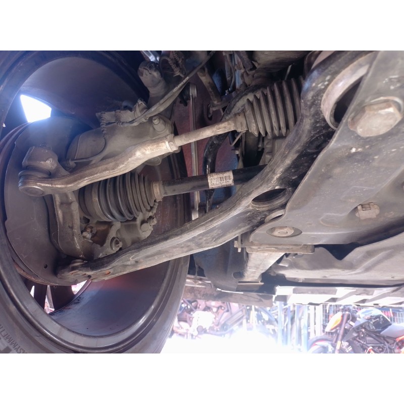 Recambio de brazo suspension inferior delantero izquierdo para renault espace v (jr_) 1.6 dci 160 referencia OEM IAM   