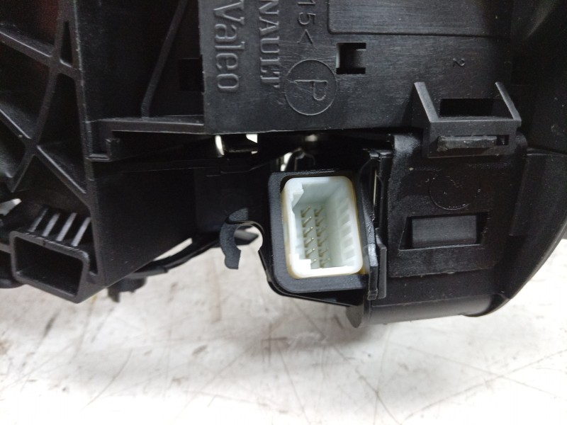 Recambio de mando multifuncion para renault scénic ii (jm0/1_) 1.9 dci (jm14) referencia OEM IAM  8200127728 