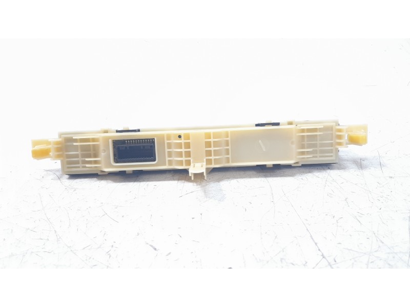 Recambio de warning para toyota rav4 referencia OEM IAM 8395042220 022200997 