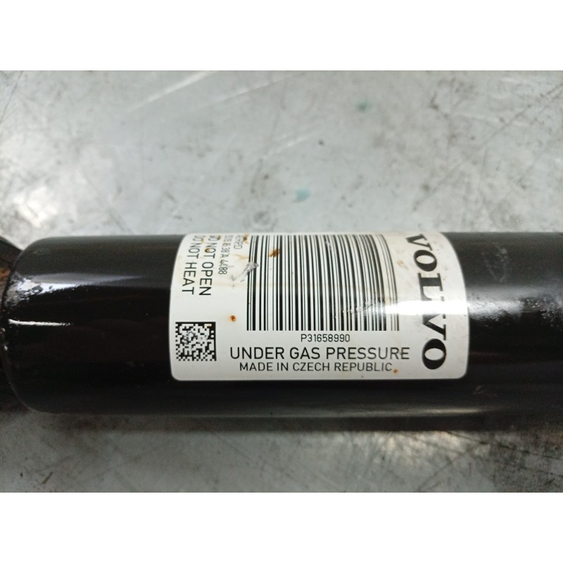 Recambio de amortiguador trasero derecho para volvo v60 ii cross country (227) d4 awd referencia OEM IAM  P31658990 