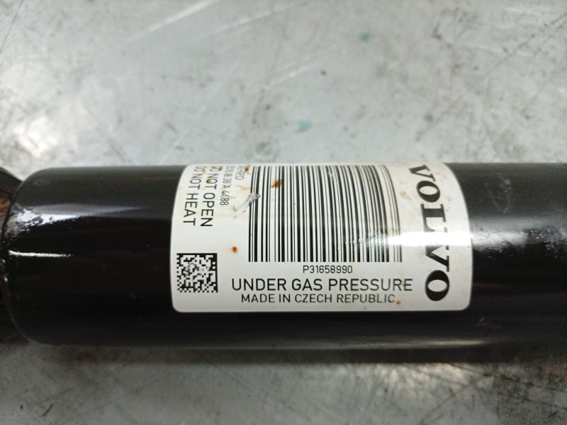 Recambio de amortiguador trasero derecho para volvo v60 ii cross country (227) d4 awd referencia OEM IAM  P31658990 