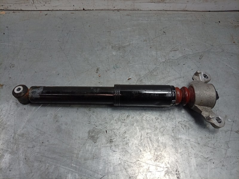 Recambio de amortiguador trasero izquierdo para volvo v60 ii cross country (227) d4 awd referencia OEM IAM  P31658990 