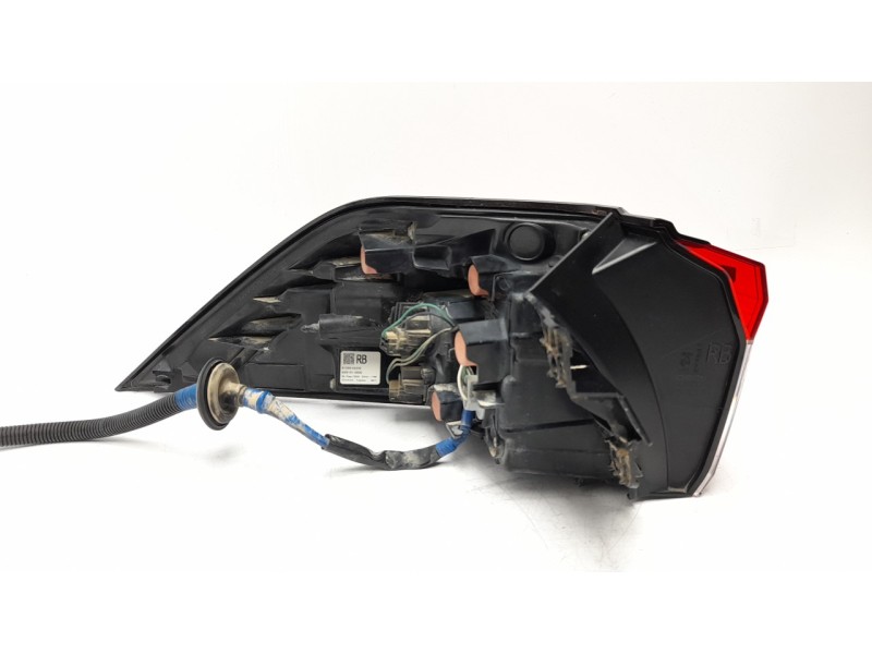 Recambio de piloto trasero derecho para toyota rav 4 v (_a5_, _h5_) 2.5 hybrid awd (axah54) referencia OEM IAM  8155042230 16907
