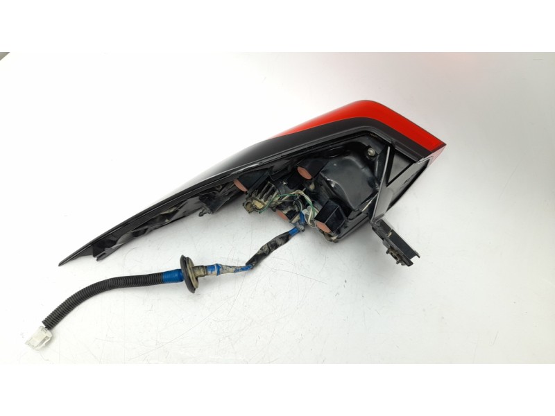 Recambio de piloto trasero derecho para toyota rav 4 v (_a5_, _h5_) 2.5 hybrid awd (axah54) referencia OEM IAM  8155042230 16907