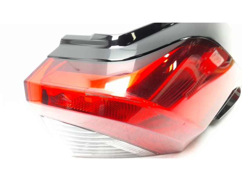 Recambio de piloto trasero derecho para toyota rav 4 v (_a5_, _h5_) 2.5 hybrid awd (axah54) referencia OEM IAM  8155042230 16907