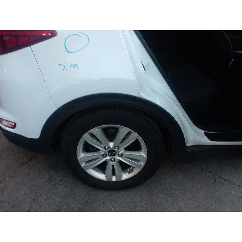 Recambio de aletin trasero derecho para kia sportage iv (ql, qle) 1.6 gdi referencia OEM IAM   